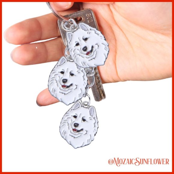 3 Samoyed's Metal Enamel Keychain - Picture 2 of 2